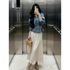 批发已出货 韩系女人味复古收腰牛仔套装女气质衬衫百褶半身裙两件套