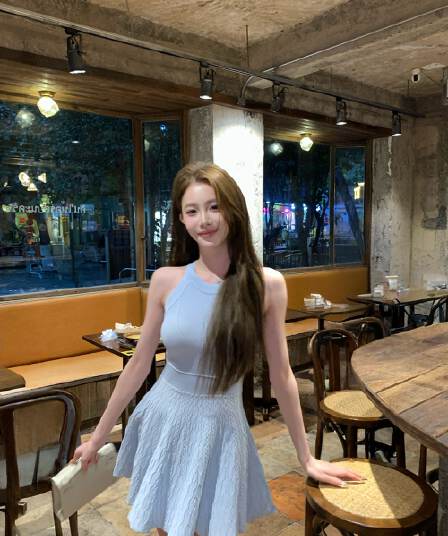 있음 선적 순수한 흰색 사랑 행침 목 니트 여성 드레스 여름 품격 고급 센스 몸매 가꾸기 허리 수축 A라인 스커트