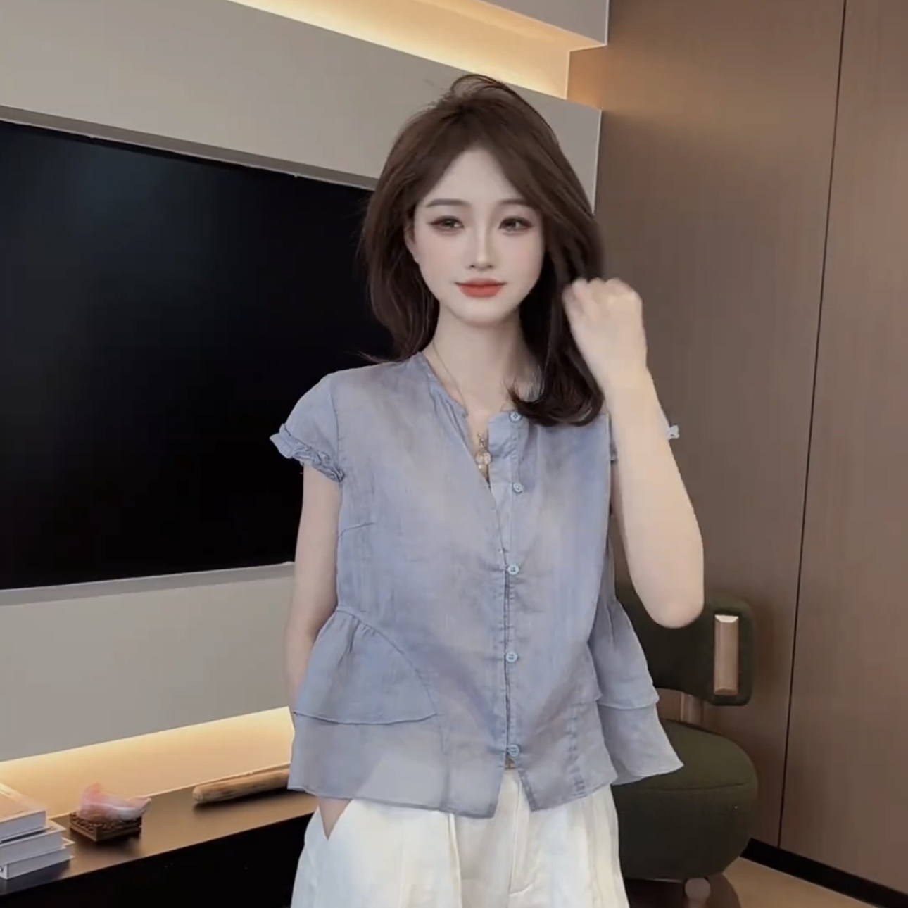 2026 년 여름 새로운 품격 프릴 통기성 반팔 셔츠 외국 가스 연령 감소 디스플레이 화이트 라미 여성 셔츠