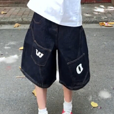 批发大码美式复古字母印花<b class='q'>牛仔</b>七分裤<b class='q'>男</b>女夏季宽松多口袋弯刀阔腿<b class='q'>短裤</b>