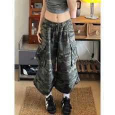 批发2024夏季美式复古迷彩工装裤<b class='q'>男</b>女新款潮牌宽松休闲阔腿七分<b class='q'>短裤</b>潮