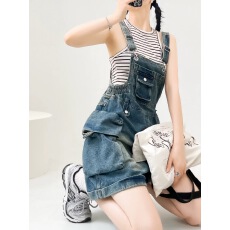 批发复古百搭休闲牛仔背带短裤2025夏季新款高腰宽松显瘦<b class='q'>阔</b><b class='q'>腿</b>连体短裤