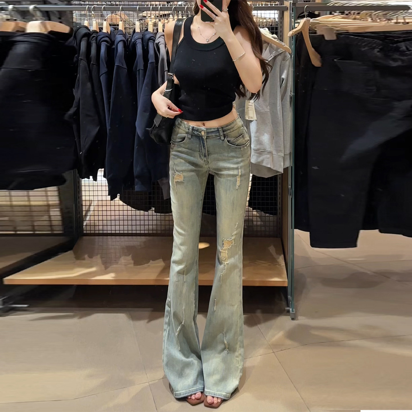 하늘색 레트로 징 디자인 센스 부츠컷 청바지 여성 2026 여름 새로운 핫걸 찢어진 부분 나팔 바지