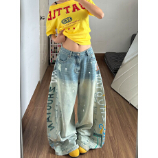 批发美式复古设计感涂鸦印花<b class='q'>牛仔裤</b>女夏季新款宽松显瘦<b class='q'>时尚</b>百搭长裤