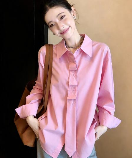 도파민 외국 가스 연령 감소 고급 센스 슈퍼 잘 생긴 맨위 Chic 고유 한 핑크색 POLO 칼라 긴팔 여성 셔츠 봄