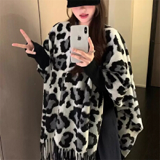 批发韩版豹纹菱形格高级感保暖披肩围巾女防风保暖民族风<b class='q'>百搭</b>时尚披风