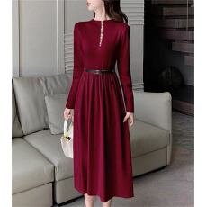 批发半高领设计感镂空针织<b class='q'>连衣裙</b>时尚收腰显瘦长袖打底A字毛衣裙