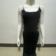 批发设计感链条吊带针织连衣裙女<b class='q'>夏</b>季新款性感纯欲紧身双排扣包臀裙子