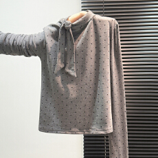 批发实拍实价#灰色加绒独特漂亮打底衫蝴蝶结波点磨毛内搭上衣半高领