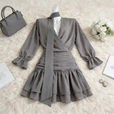 批发大码胖mm新款雪纺显瘦短裙黑裙连衣裙女<b class='q'>春</b>秋气质性感V领长袖衬衫