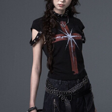 批发美式<b class='q'>街头</b>复古十字架印花圆领短袖T恤女夏修身显瘦暗黑风辣妹上衣