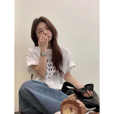 批发韩版新款辣妹短袖t恤女宽松设计感百搭上衣