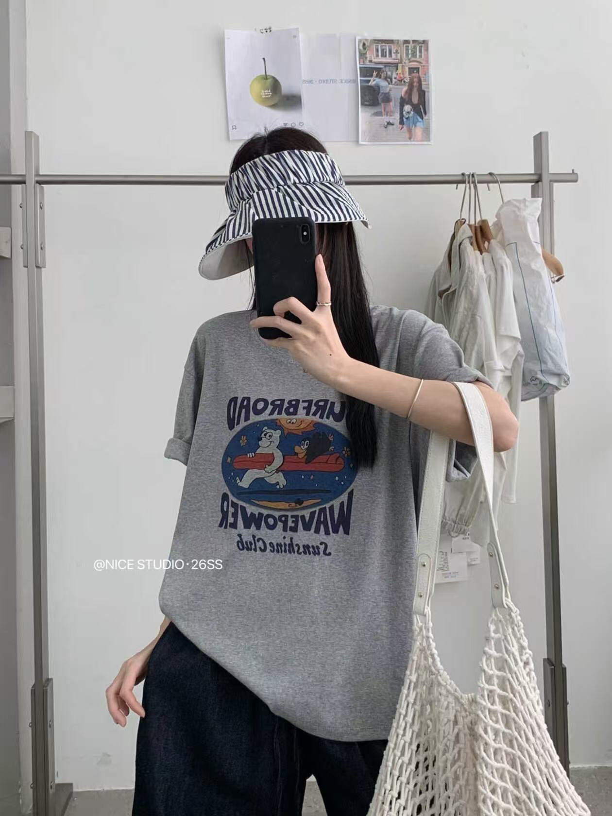 한 부서 ins 새로운 반팔 티셔츠 여성 루즈핏 디자인 센스 다용도 맨위