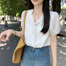批发法式花边领系带白色<b class='q'>衬衫</b>女夏季新款高级感温柔风气质别致上衣