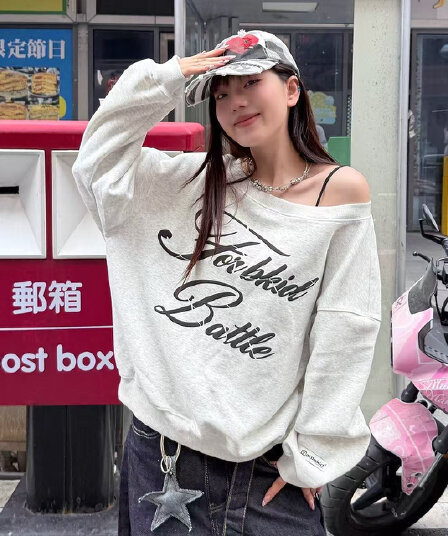 아메리칸 느긋한 chic 알파벳 프린트 비스듬한 어깨 후드티 여성 가을 새로운 느슨함 센스 루즈핏 캐주얼 맨위