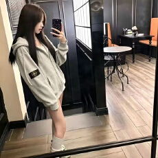 批发薄款  后包领（<b class='q'>纯棉</b>华棉复合）卫衣女