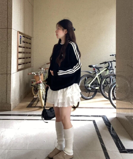 광저우 순수한 Mianhua 면 복합 얇은 스타일 털이 있는 자수 페이크 레이어드
