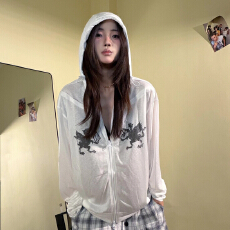 批发连帽防晒衣风衣外套<b class='q'>男</b>女夏季2026新款轻薄休闲宽松防晒服