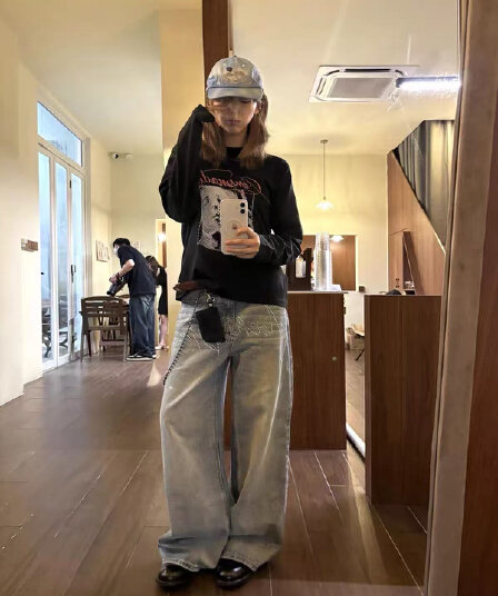 높은 품질 순면 200그램 21 빗질하다 정밀 프린트 가을 루즈핏 긴팔 티셔츠 여성