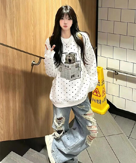 순수한 Mianhua 면 복합 얇은 스타일 털이 있는 도트 무늬 라운드 넥 후드티 여성