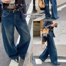 批发DIMO冬季韩版新款<b class='q'>高腰</b>显瘦复古气质简约休闲裤弯刀裤牛仔裤女7258