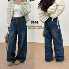 批发<b class='q'>欧洲站</b>2025欧货复古水洗加绒直筒<b class='q'>牛仔裤</b>女冬季宽松高腰阔腿裤子潮