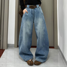 批发2025冬季新款<b class='q'>韩版</b>复古水洗高腰阔腿牛仔<b class='q'>裤</b>女遮肉显瘦弯刀拖地<b class='q'>裤</b>