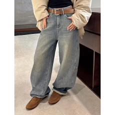 批发<b class='q'>欧洲站</b>2025冬季新款加厚加绒复古做旧<b class='q'>牛仔裤</b>欧货配腰带侧压线长裤