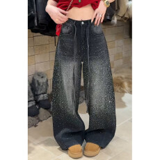 批发欧洲站满天星重工烫钻弯刀牛仔裤女2025新款<b class='q'>冬</b>季加绒加厚阔腿裤