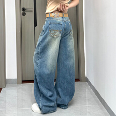 批发实拍~~高级感超好看弯刀牛仔<b class='q'>裤</b>女2026新款早春宽松休闲<b class='q'>百搭</b>阔腿<b class='q'>裤</b>