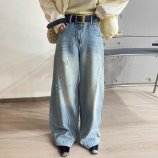 批发破洞弯刀阔腿<b class='q'>牛仔裤</b>女<b class='q'>欧洲站</b>2026春季新款欧货女装拖地直筒裤子潮
