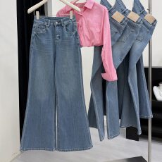 批发四面弹宽松<b class='q'>微喇</b><b class='q'>牛仔裤</b>女2026春季新款高腰直筒不贴腿喇叭裤61671