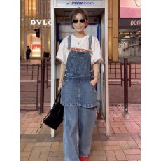 批发韩版复古假两件牛仔<b class='q'>背带裤</b>女2026春新款设计感小众别致减龄连体裤