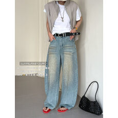 批发素心兰/YOUMO 2026新款复古风扎染满天星<b class='q'>烫钻</b>工艺弯刀<b class='q'>牛仔裤</b>女潮