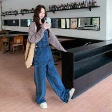 批发港风复古假两件设计感<b class='q'>牛仔</b><b class='q'>背带裤</b><b class='q'>女</b>2026春秋新款俏皮可爱阔腿裤<b class='q'>潮</b>