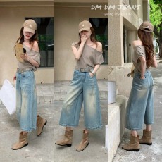 批发2026春夏新款直筒中裤女韩版高级感重工<b class='q'>烫钻</b>洗水做旧休闲<b class='q'>牛仔裤</b>