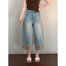 批发超火新中式小马刺绣八分阔腿牛仔<b class='q'>裤</b>洗水薄款巨好看<b class='q'>百搭</b>高腰<b class='q'>裤</b>子夏