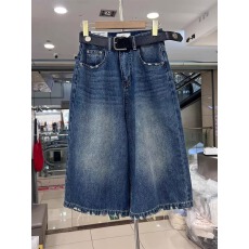 批发痞帅水洗磨白毛边牛仔短裤女2026<b class='q'>春</b>季新款复古直筒阔腿七分裤子潮