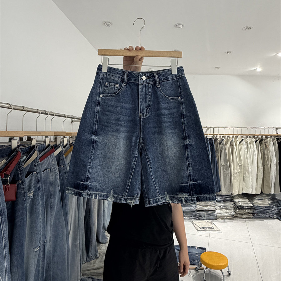 jeans 높음 짧은 유럽 상품 2026 여름 새로운 하이웨이스트 슬림해 보이는 패션 찢어진 부분 스트레이트 넓은 다리 데님 반바지 여성