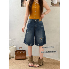 批发2721夏季新款<b class='q'>韩版</b>气质百搭宽松显瘦破洞设计款五分<b class='q'>裤</b>牛仔短<b class='q'>裤</b>女潮