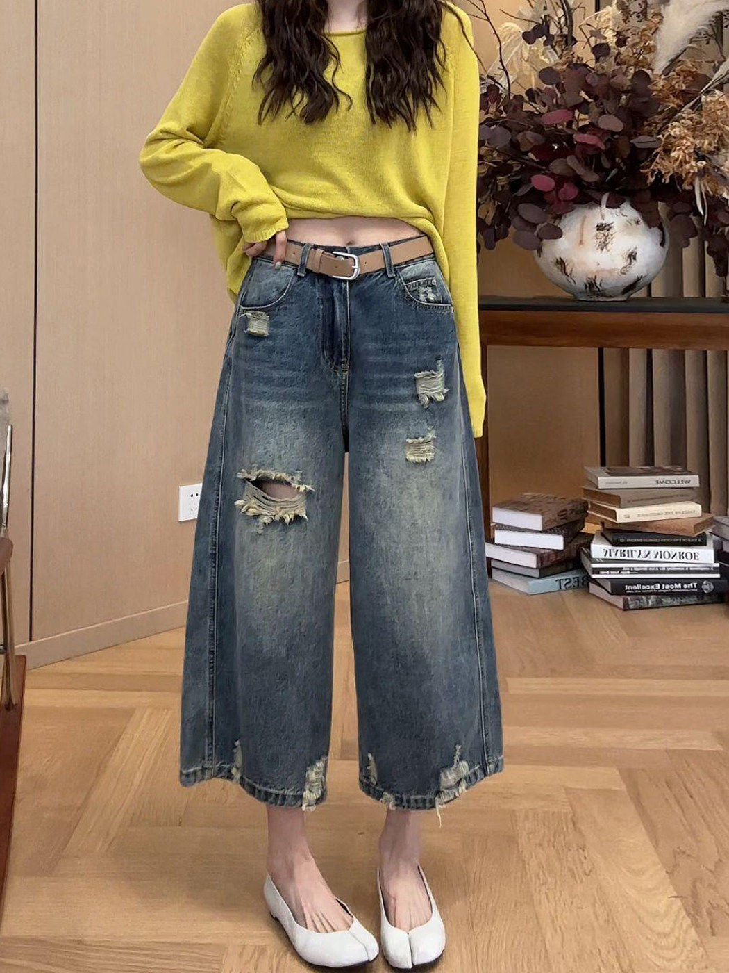 2026 여름 얇은 스타일 찢어진 부분 루즈핏 넓은 다리 청바지 여성 배 종류 몸 슬림해 보이는 작은 키 8 점 스트레이트 팬츠