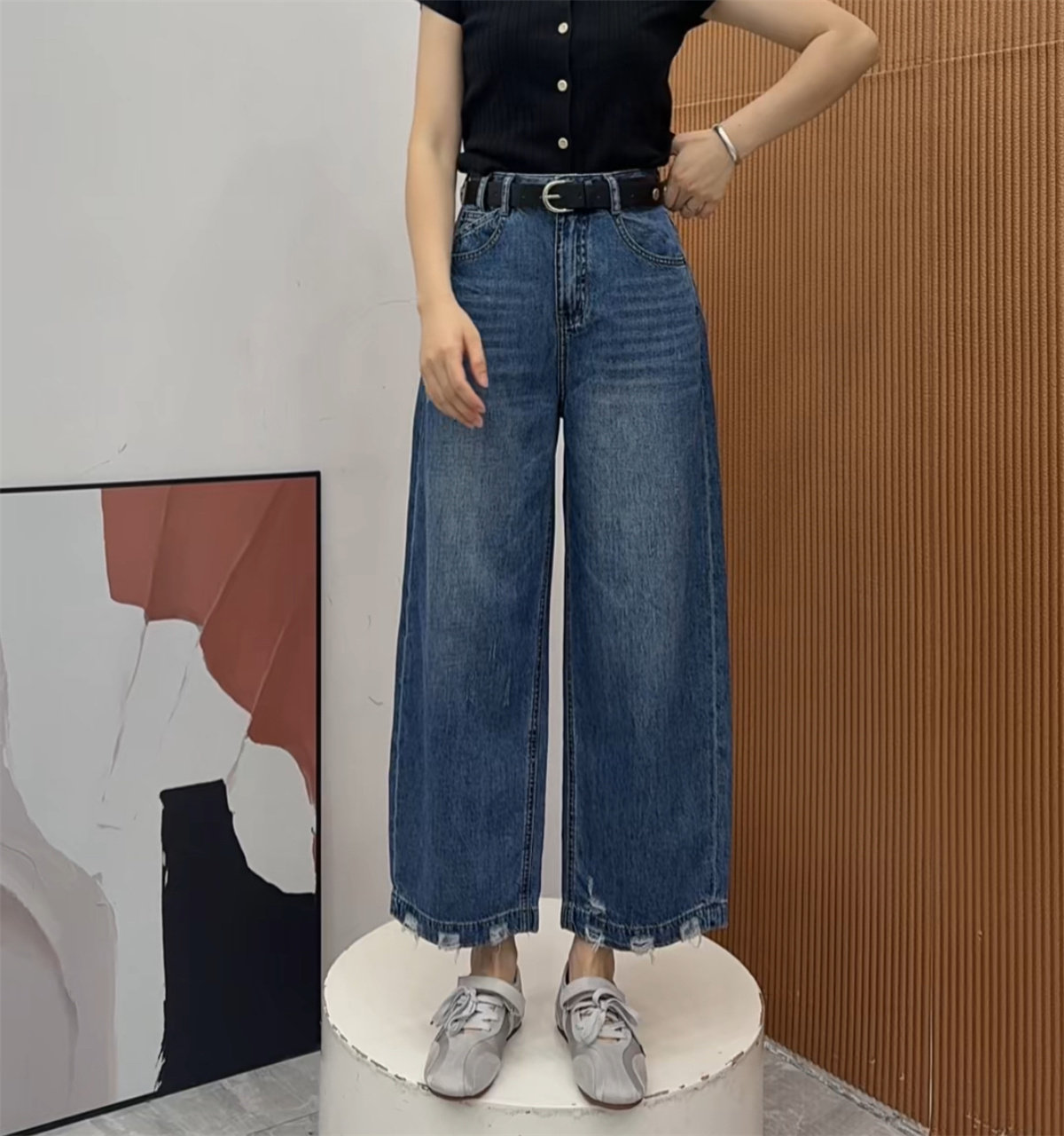 배 모양 몸 작은 모통이 칼 청바지 여성 여름 새로운 파란색 유명인 j55585 표지 넓적 다리 슬림해 보이는 9 포인트 스트레이트 팬츠