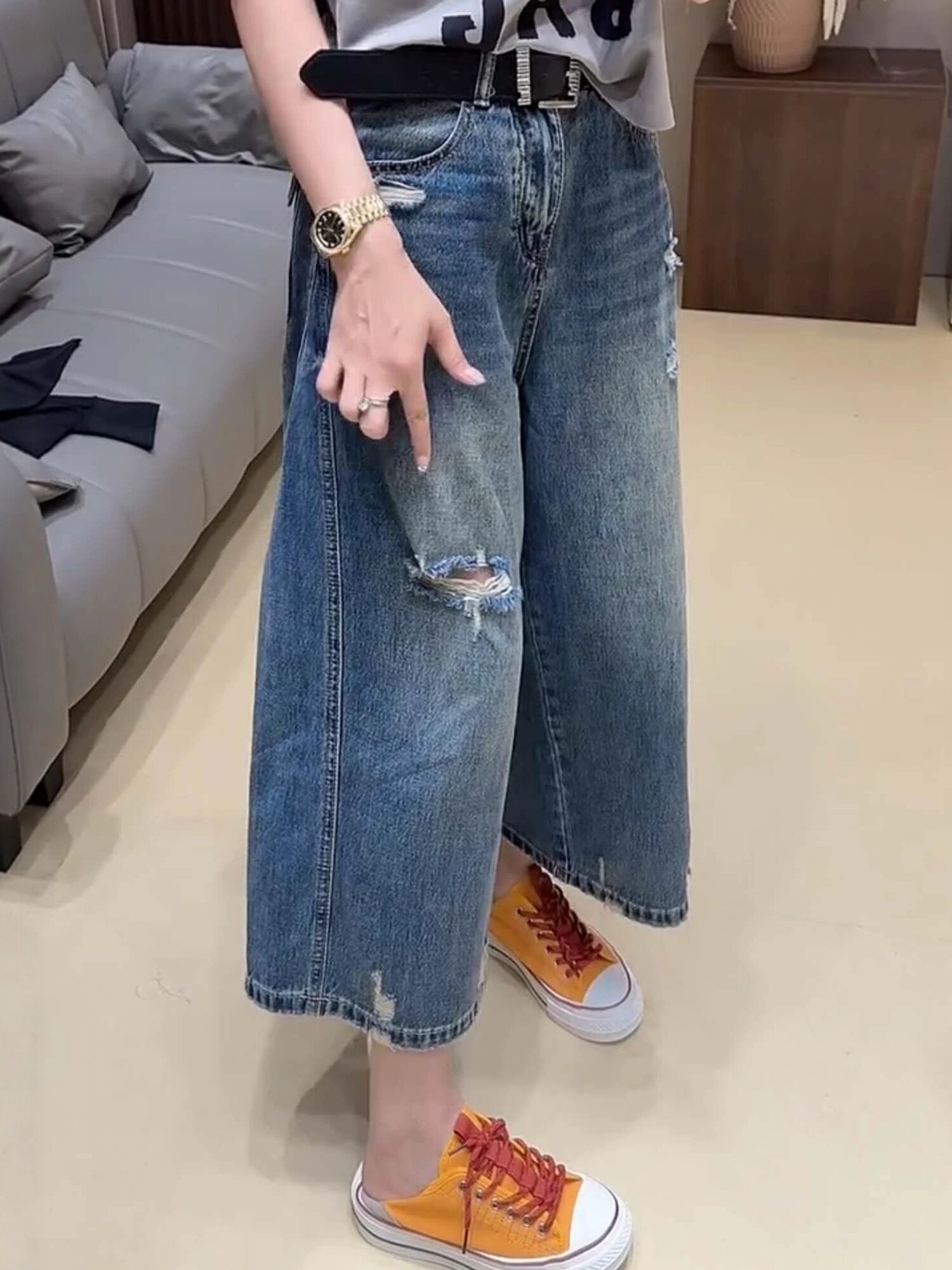 유럽 상품 찢어진 부분 넓은 다리 청바지 여성 여름 새로운 레트로 블루 하이웨이스트 루즈핏 슬림해 보이는 캐주얼 8 점 스트레이트 팬츠