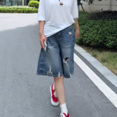 批发美式复古破洞<b class='q'>牛仔</b><b class='q'>短裤</b>女2026夏季新款大码宽松百搭六分阔腿直筒裤