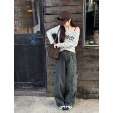 批发26秋韩版T platform深灰色多口袋工装裤<b class='q'>女</b>宽松显瘦休闲阔腿裤<b class='q'>长裤</b>
