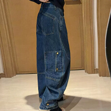 批发复古多口袋工装弯刀牛仔裤女春<b class='q'>秋</b>新款高腰宽松阔脚裤休闲拖地长裤