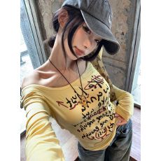 批发大口领字母印花长袖u领<b class='q'>修身</b>内搭甜辣紧身上衣女