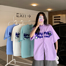 批发潮牌字母花朵刺绣夏季短袖衬衣日系小众学院风情侣衬衫男女<b class='q'>外套</b>潮