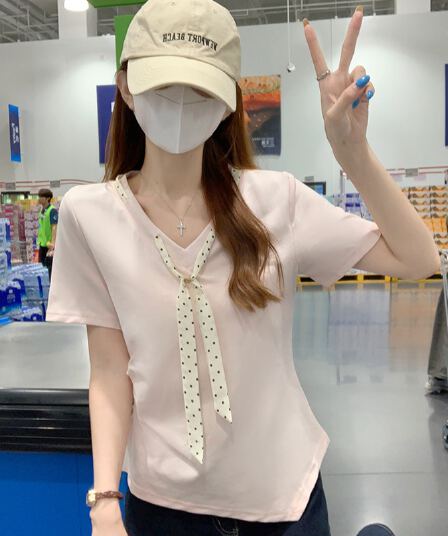 실사 물 부드러운 면 양면 220 그램 반팔 티셔츠 여성 여름 새로운 디자인 센스 도트 무늬 스카프 V넥 맨위