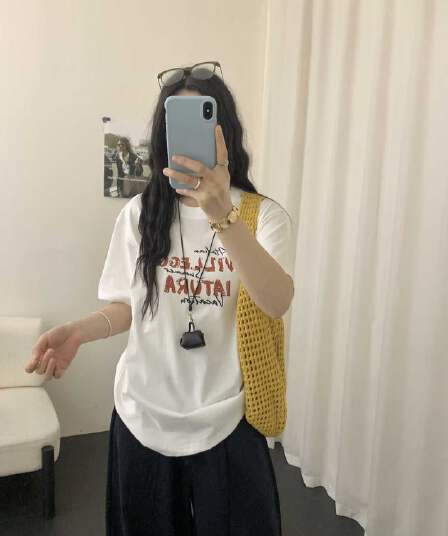 모방 면 우유 실크 새로운 ins 느긋한 바람 슬림해 보이는 캐주얼 라운드 넥 루즈핏 다용도 게으른 맨위